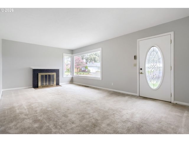 1103 Se 120TH Ave, Portland, OR 97216