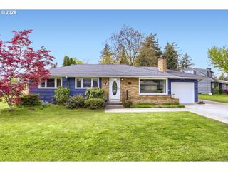 1103 Se 120TH Ave, Portland, OR 97216