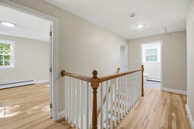 3 Jonathan Ln, Chelmsford, MA 01824