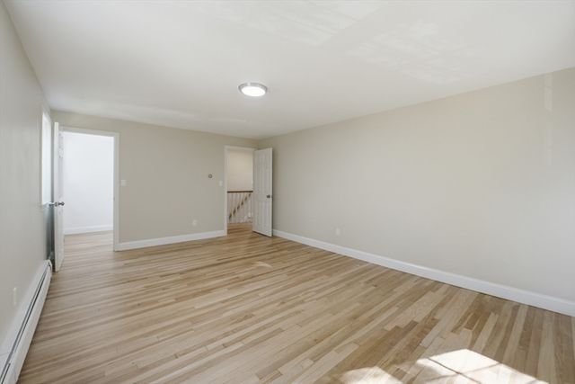 3 Jonathan Ln, Chelmsford, MA 01824