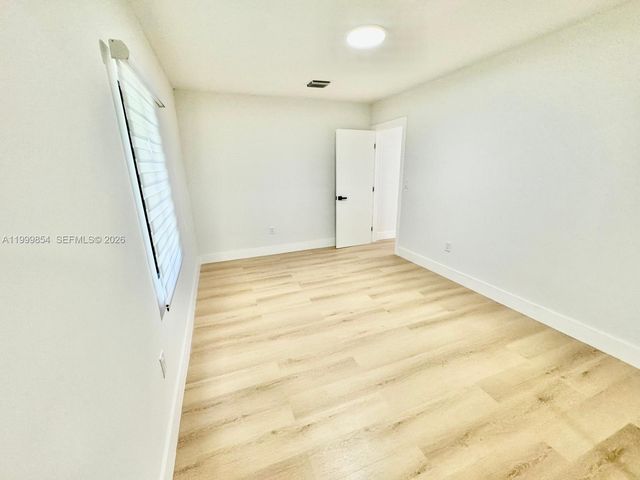 4131 NW 11th Pl, Miami, FL 33127