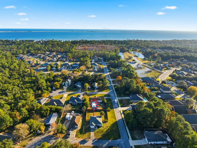 5301 Fargo Court, Gulf Breeze, FL 32563