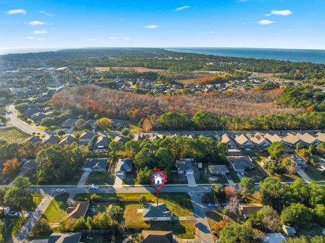 5301 Fargo Court, Gulf Breeze, FL 32563