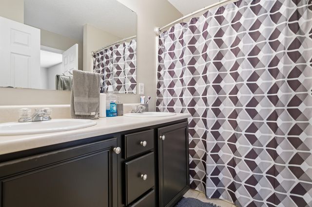 5301 Fargo Court, Gulf Breeze, FL 32563