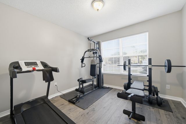 5301 Fargo Court, Gulf Breeze, FL 32563