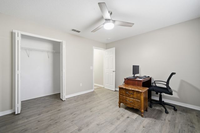 5301 Fargo Court, Gulf Breeze, FL 32563