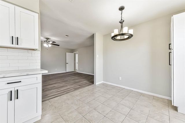 521 29th Avenue N, Texas City, TX 77590