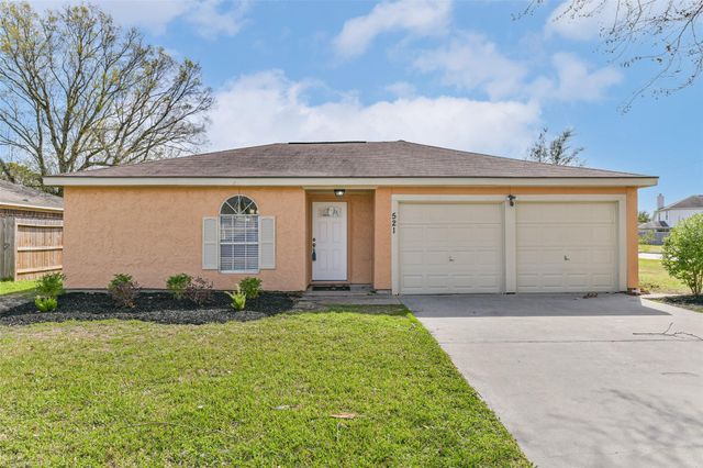 521 29th Avenue N, Texas City, TX 77590