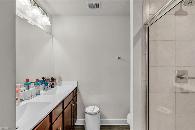 279 Brittlebrush DR, Portsmouth, VA 23701