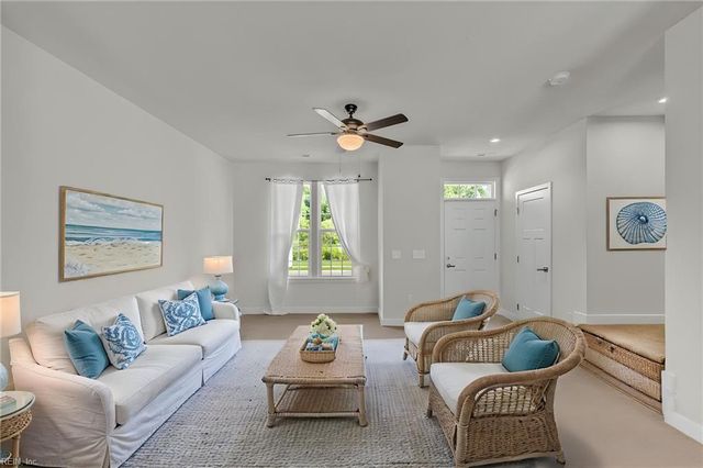 279 Brittlebrush DR, Portsmouth, VA 23701