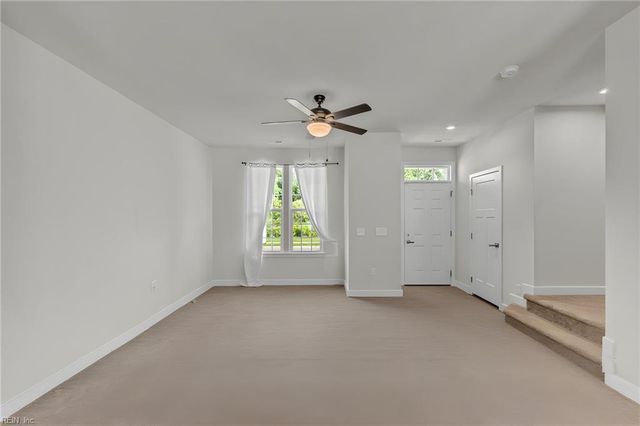 279 Brittlebrush DR, Portsmouth, VA 23701