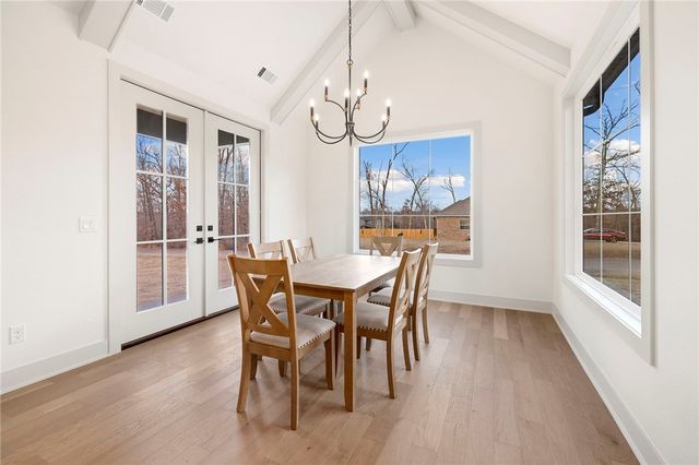 17 Malone Drive, Bella Vista, AR 72715