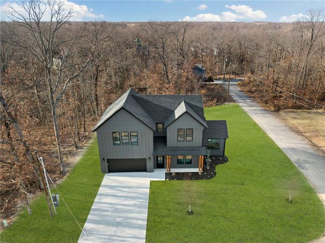 17 Malone Drive, Bella Vista, AR 72715