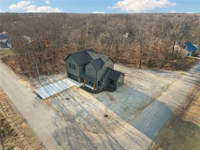 17 Malone Drive, Bella Vista, AR 72715