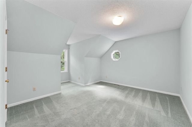 137 Canterbury Road, Eau Claire, WI 54701