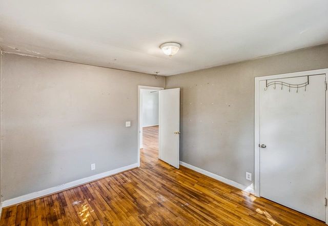2 Kitty Lane, Taylors, SC 29687