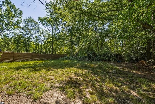 2 Kitty Lane, Taylors, SC 29687