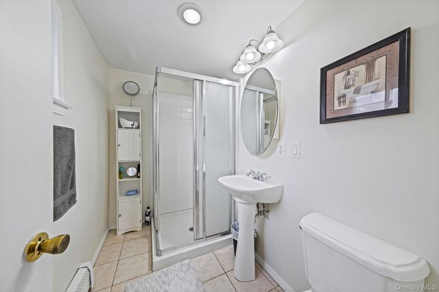 23 Foxboro Avenue, Farmingville, NY 11738