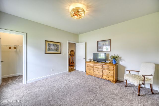 40 Thatcher Drive, Rocky Point, NC 28457