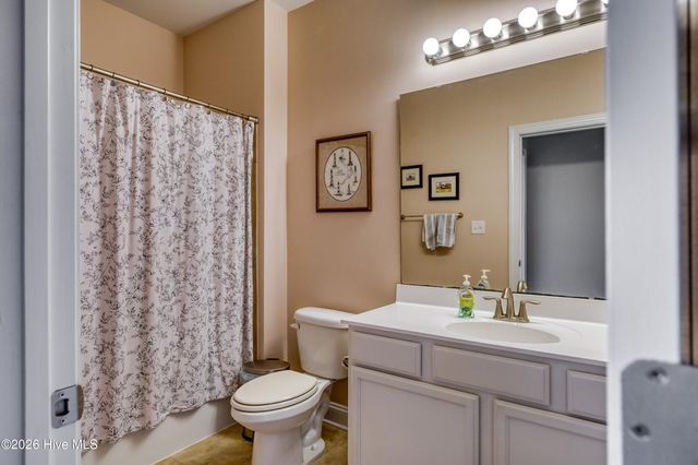 40 Thatcher Drive, Rocky Point, NC 28457