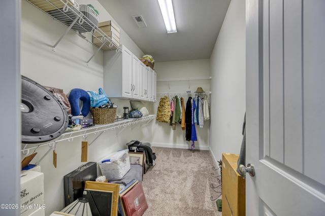 40 Thatcher Drive, Rocky Point, NC 28457