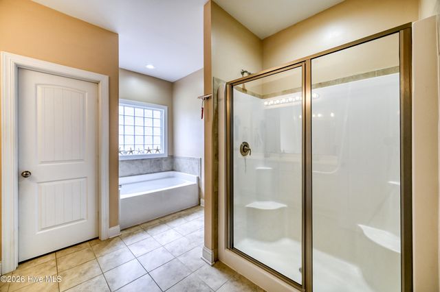 40 Thatcher Drive, Rocky Point, NC 28457
