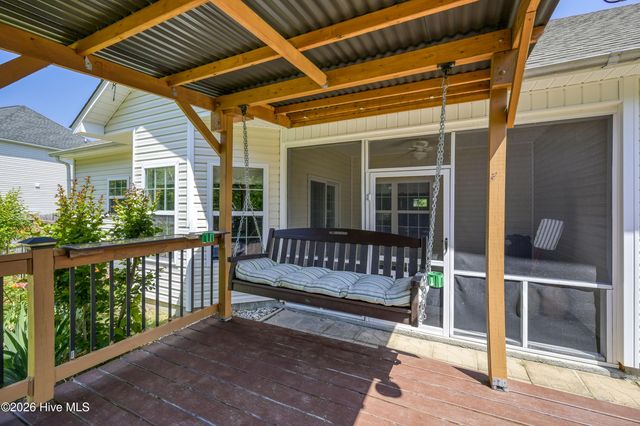 40 Thatcher Drive, Rocky Point, NC 28457