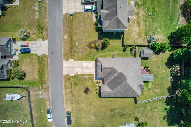40 Thatcher Drive, Rocky Point, NC 28457
