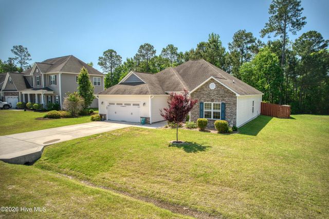 40 Thatcher Drive, Rocky Point, NC 28457