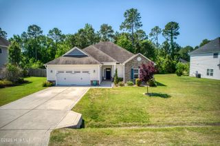 40 Thatcher Drive, Rocky Point, NC 28457