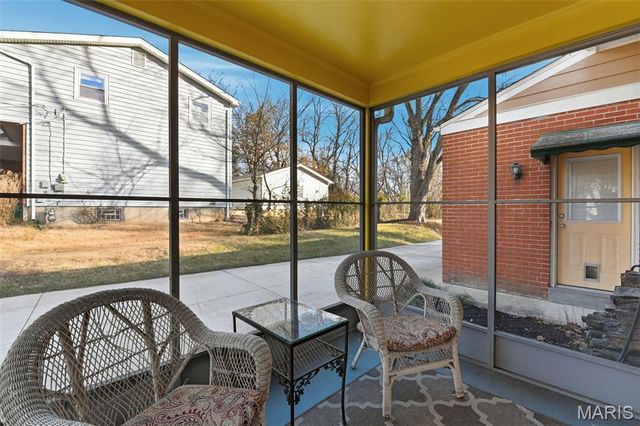 426 Darst Road, Ferguson, MO 63135