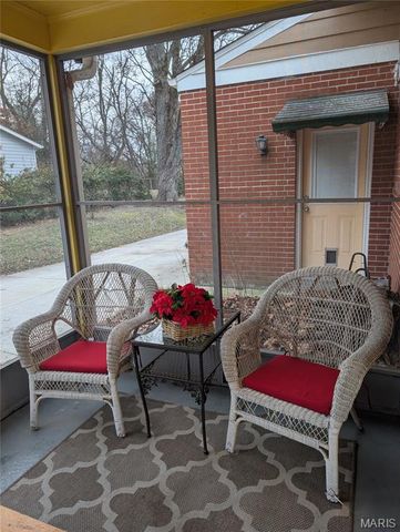 426 Darst Road, Ferguson, MO 63135