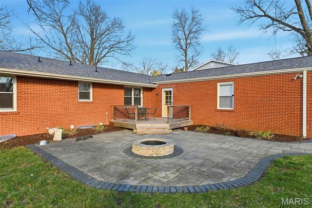 426 Darst Road, Ferguson, MO 63135