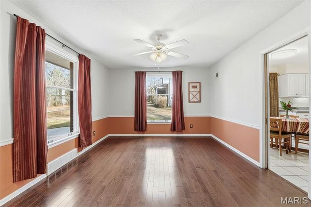 426 Darst Road, Ferguson, MO 63135