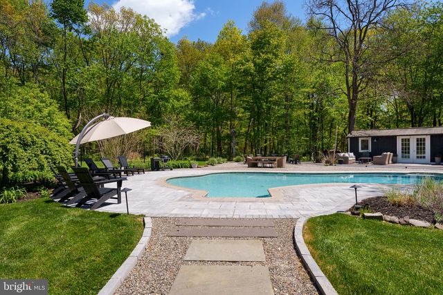 16 ALTA VISTA DR, Princeton, NJ 08540