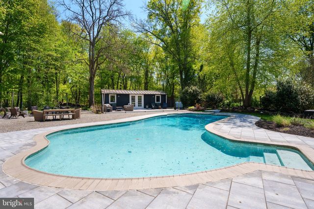 16 ALTA VISTA DR, Princeton, NJ 08540