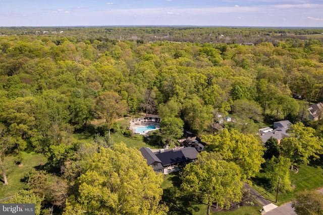 16 ALTA VISTA DR, Princeton, NJ 08540
