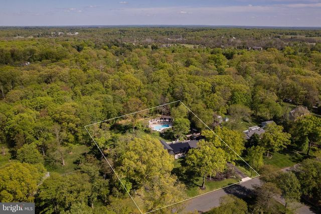 16 ALTA VISTA DR, Princeton, NJ 08540