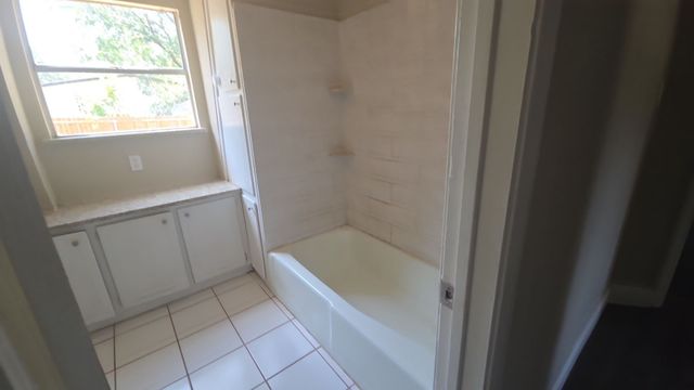 1301 Pelican Circle, Pelican Bay, TX 76020