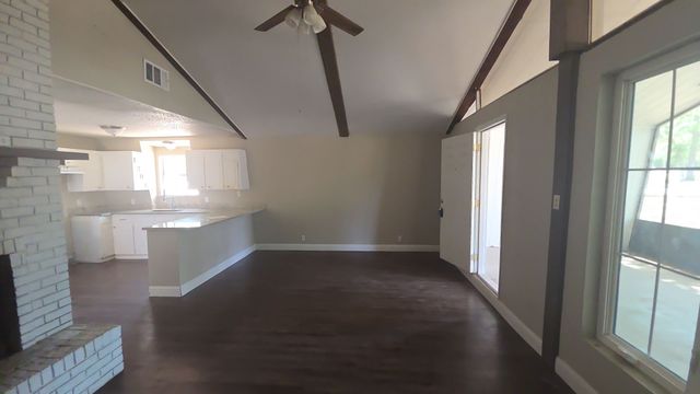 1301 Pelican Circle, Pelican Bay, TX 76020