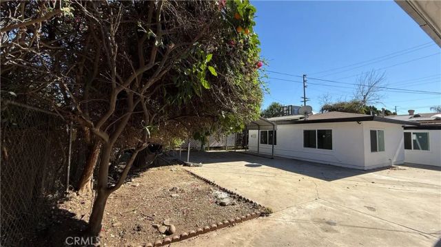 6677 Del Rosa Avenue, San Bernardino, CA 92404