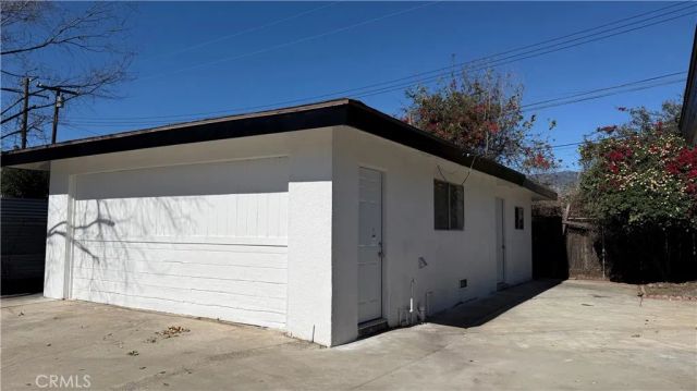 6677 Del Rosa Avenue, San Bernardino, CA 92404
