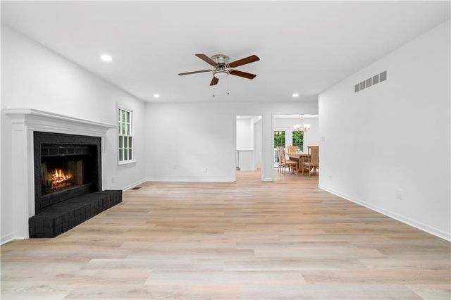 3456 Trooper Ridge NW, Acworth, GA 30101