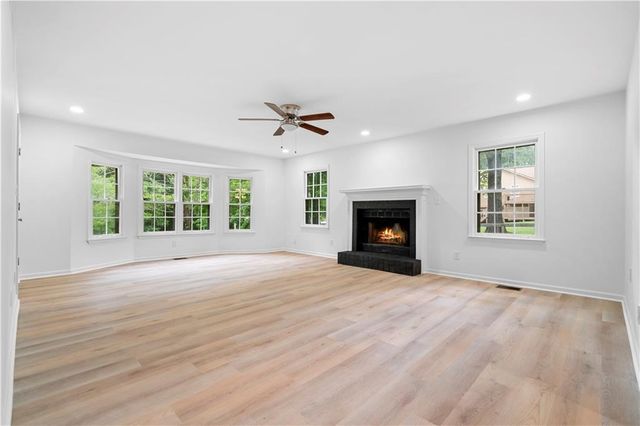 3456 Trooper Ridge NW, Acworth, GA 30101