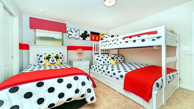 8894 QIN LOOP, Kissimmee, FL 34747