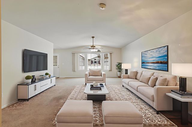 4833 31st Avenue NW, Rochester, MN 55901