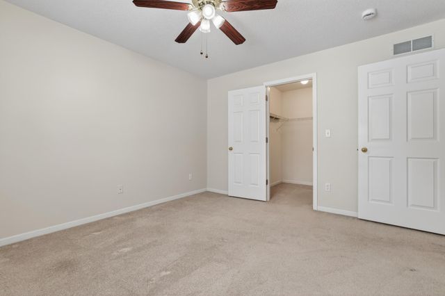 4833 31st Avenue NW, Rochester, MN 55901