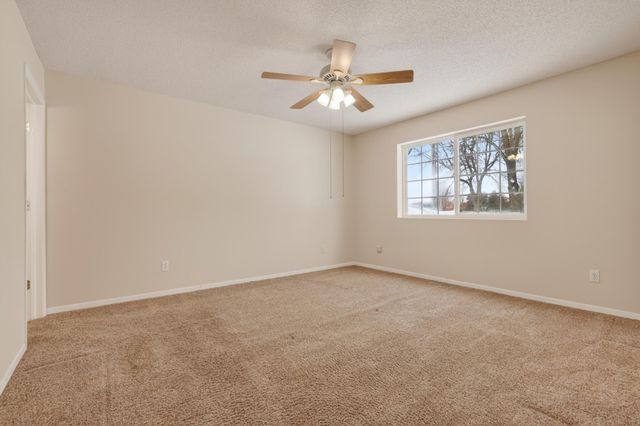 4833 31st Avenue NW, Rochester, MN 55901