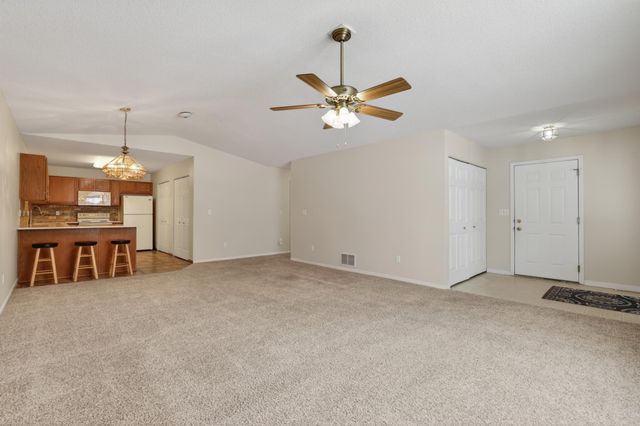 4833 31st Avenue NW, Rochester, MN 55901