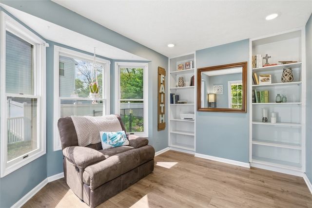 149 Stonewood Dr, Bethel Park, PA 15102